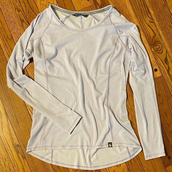 The north Face size‎ small lilac long sleeve scoop neck athletic tunic top - Picture 5 of 5